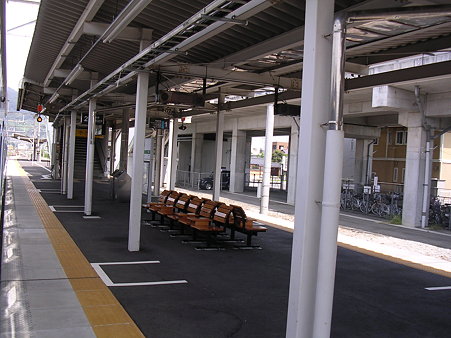 川中島駅ホーム