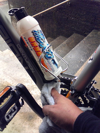 BIKEH211018-06