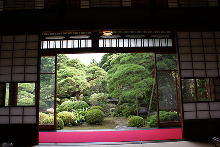 山本亭　主庭