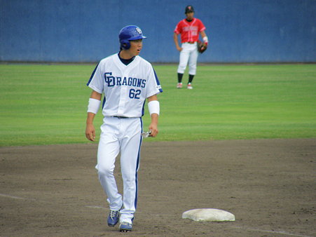 096 井藤のプレーを見るのも、初めてです