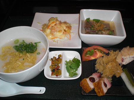お昼のランチ