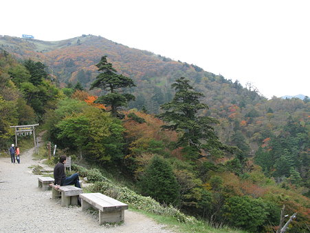 西島駅にて