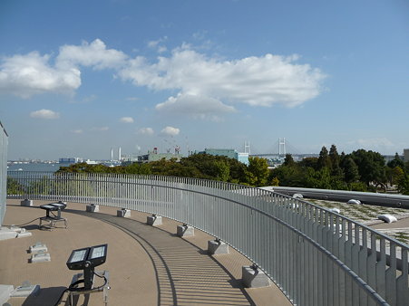 091012-マリンタワー 階段 (8)