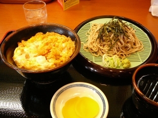 かき揚丼と蕎麦セット