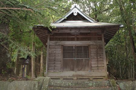 湯の奥神社