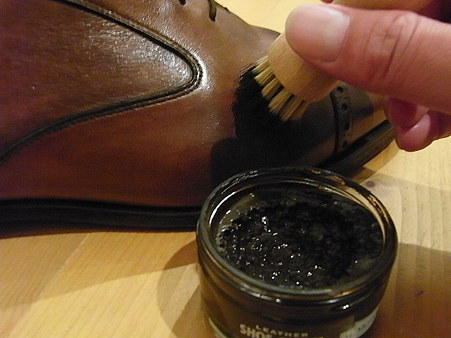 クリームを付け…