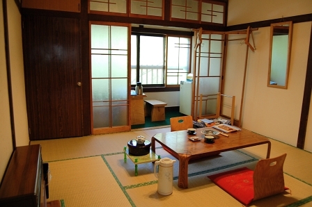8畳+縁側
