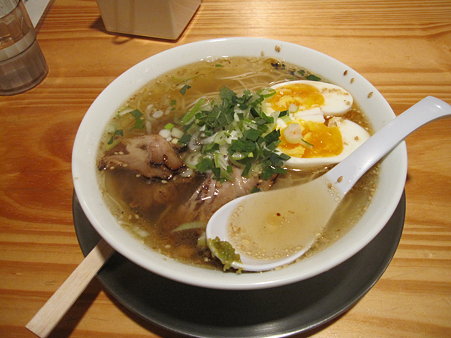 ごま塩味玉らーめん