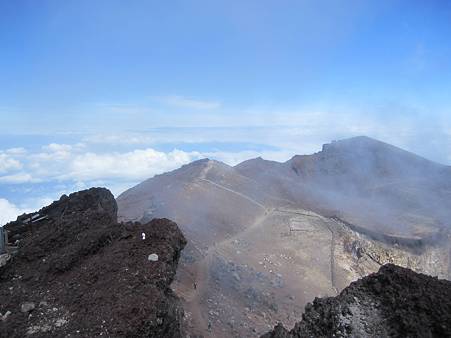 山頂より北側を望む
